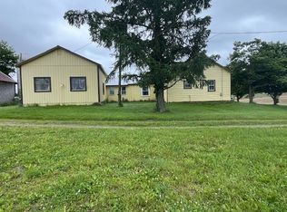 4220 Brown Rd, Waterford, PA 16441