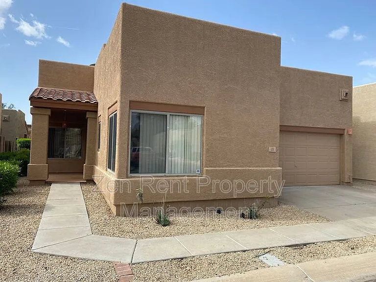 1650 S Crismon Rd #18 — Photo 1