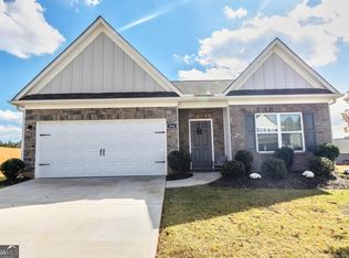 564 Greenlee Rd, Athens, GA 30606