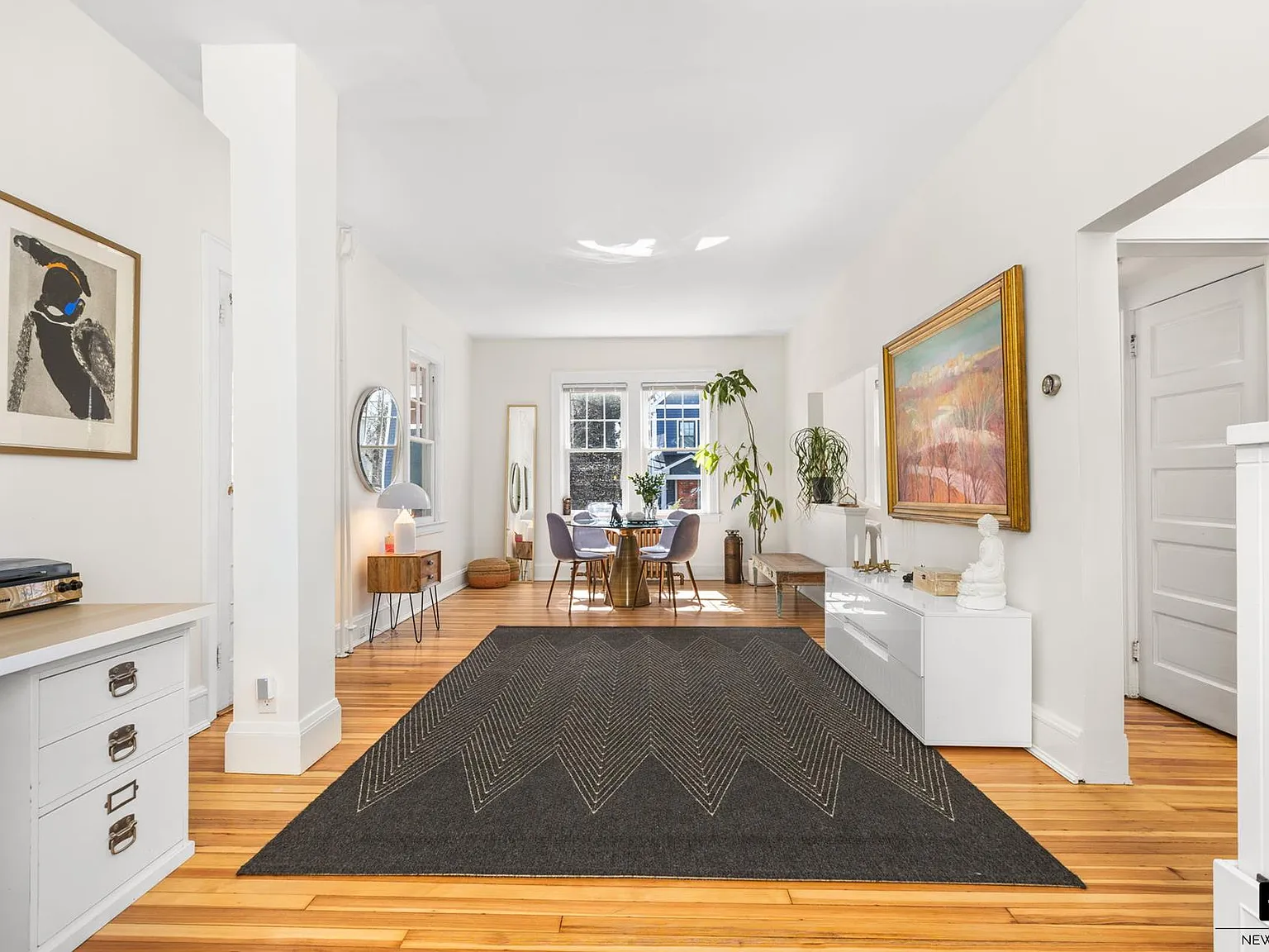 2 bed, 2.0 bath, 1656 sqft, $5,600 — Photo 4