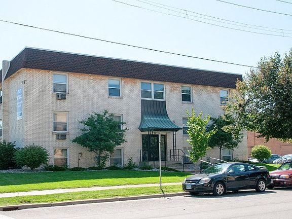 2nd image of 326 6th Ave SE APT 308