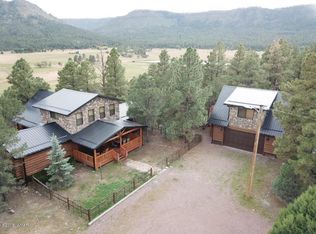 14 County Road 2030, Nutrioso, AZ 85932