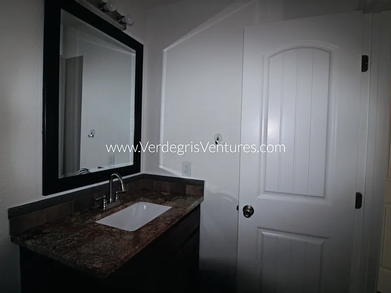8129 Tanner Ave — Photo 13