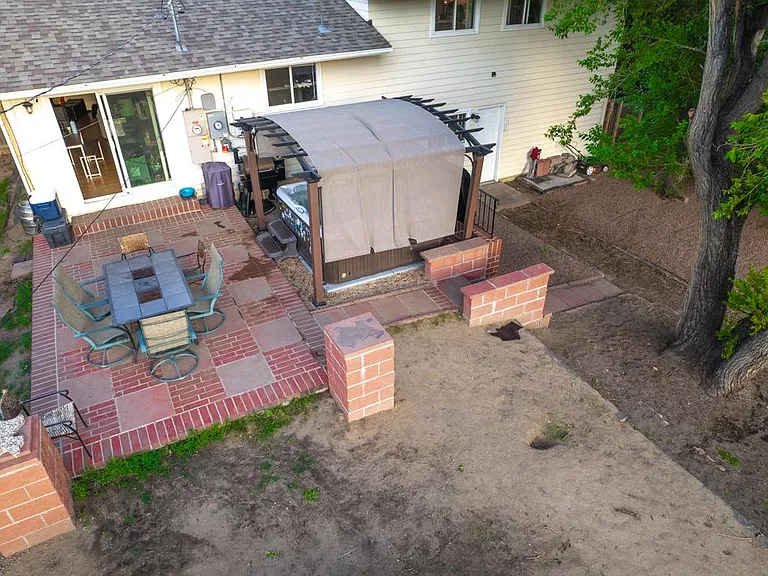 3614 Leeds Ln — Photo 4