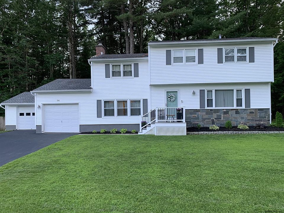 1st image of 14 Michael Dr