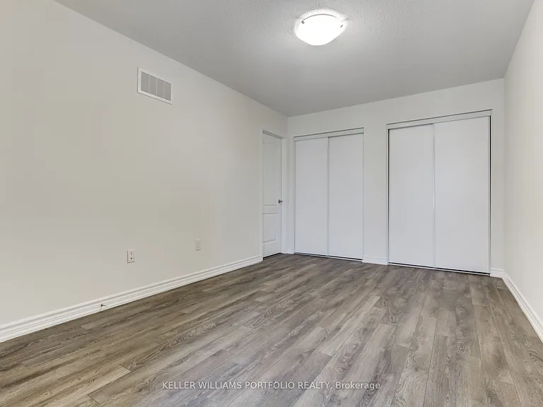 7 Bluegill Cres — Photo 17