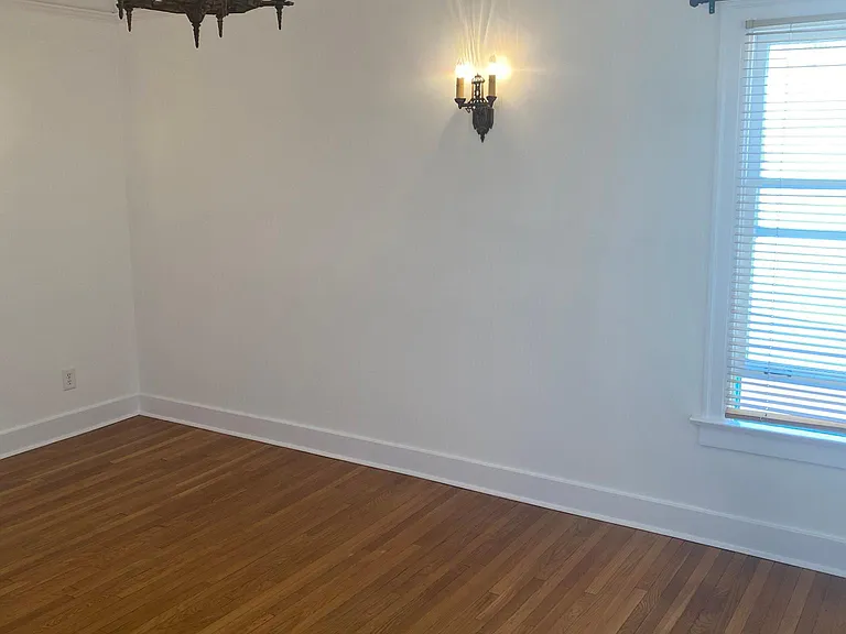 366 N Curson Ave #7 — Photo 7