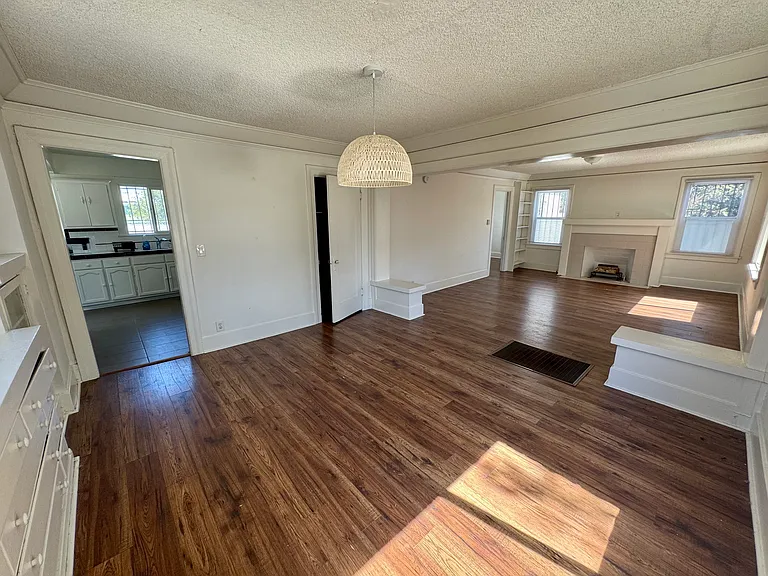 1162 N Madison Ave #1166 — Photo 5