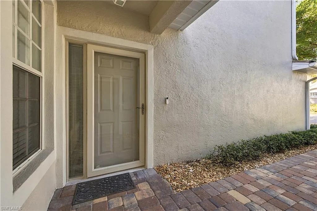 23541 Sandycreek Ter — Photo 2