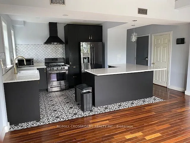 134 Sedgemount Dr #2 — Photo 7