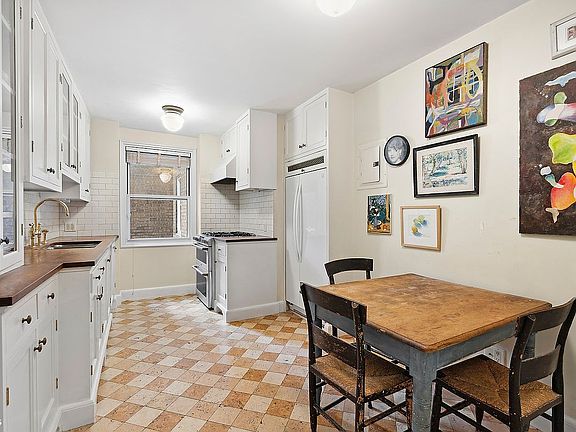 5th image of 1270 5th Ave APT 1T