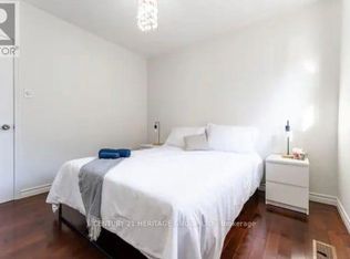 1 Siberry Rd, Mississauga, ON L5M 1S4