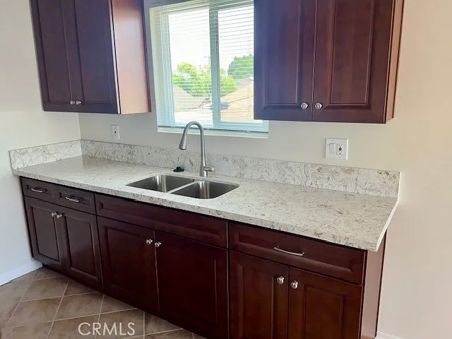 1131 N Kenmore Ave #4 — Photo 12