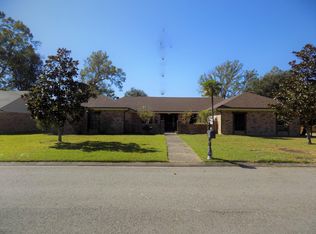 508 Robert Lee Cir, Lafayette, LA 70506