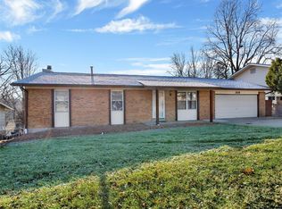 208 Hunters Rdg, Saint Charles, MO 63301