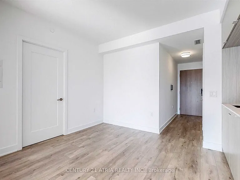 575 Bloor St E #3211 — Photo 25
