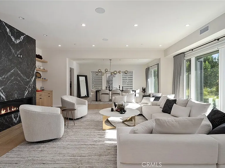 15547 Valley Vista Blvd — Photo 5