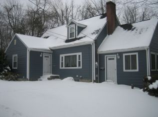 472 Pleasant St, Leicester, MA 01524