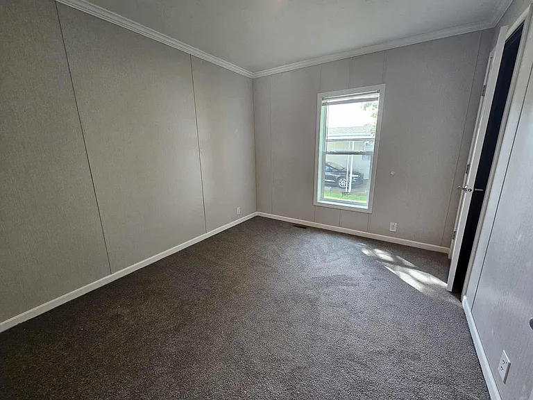 Lawndale Estates — Photo 49