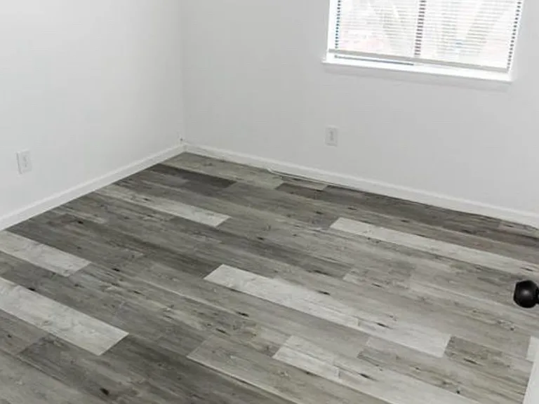 1515 Monterry Pl — Photo 16