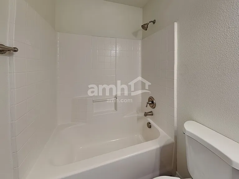 40 N Amanda Dr — Photo 14