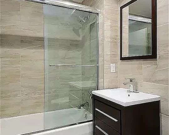 5th image of 207 W 115th St APT 24