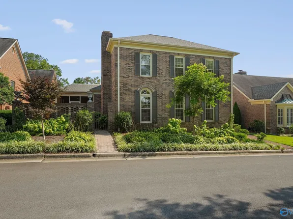 48 Saint Charles Sq SE, Huntsville, AL 35801