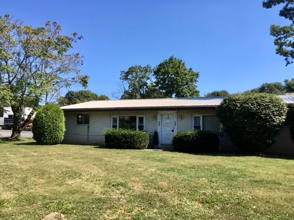 403 Millersville Rd, Lancaster, PA 17603