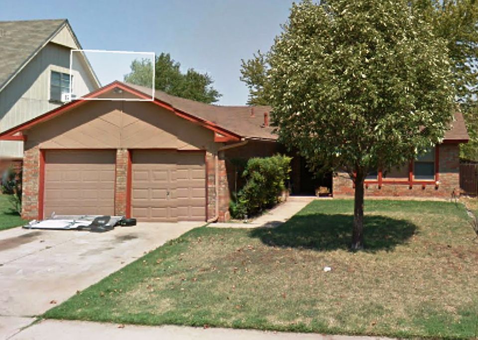 1st image of 653 W Forest Dr
