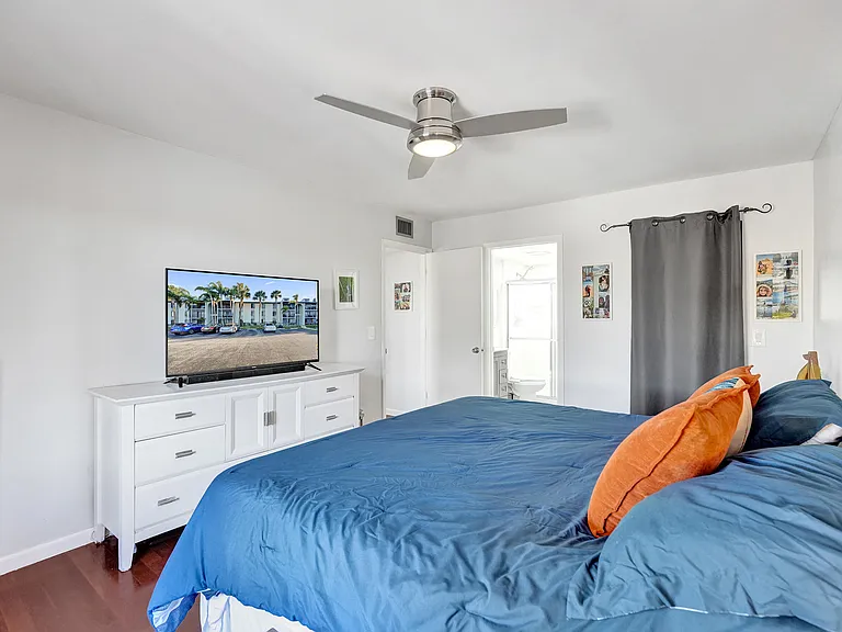 1008 Green Pine Blvd #D3 — Photo 9
