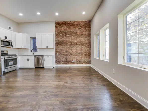 172 Mallory Avenue image 4 of 38