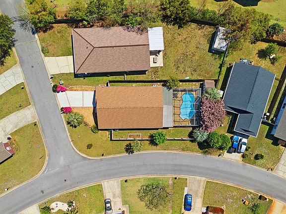 3rd image of 6413 Red Heron Ct
