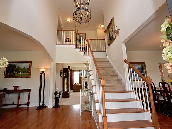 3rd image of 138 N Audubon Ave
