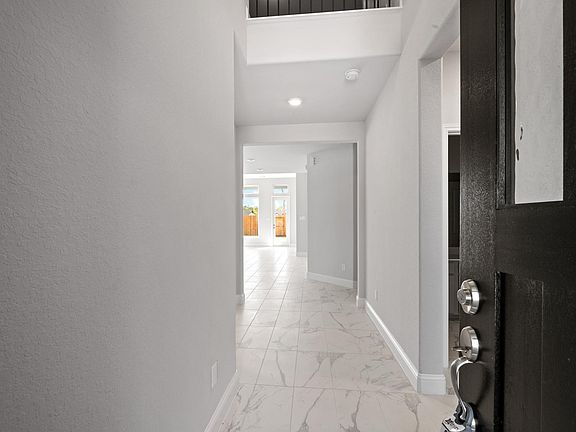 4th image of 10114 Native Grove Dr