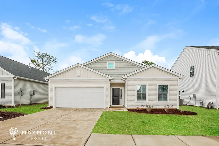 207 Dorian Loop — Photo 1