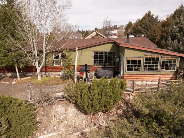 704 Residence St, Enterprise, OR 97828