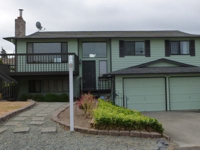 132 Vista Del Mar St, Camano Island, WA, 98282