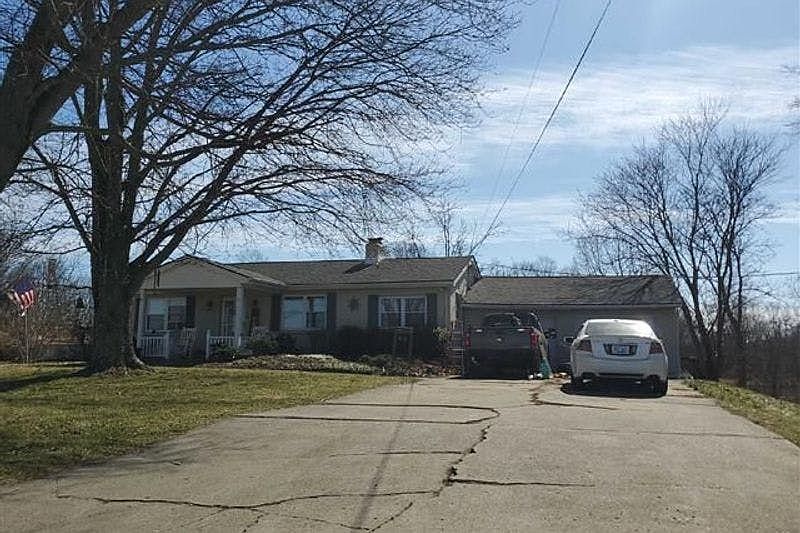 1st image of 2985 Rich Rd