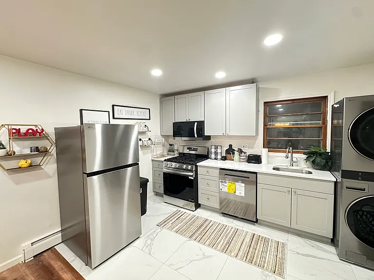 102 Nelson Ave #2 — Photo 12