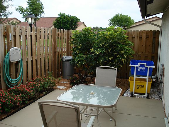 4th image of 3796 Silver Lace Ln