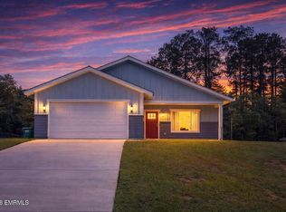 1210 68th Ct, Meridian, MS 39305