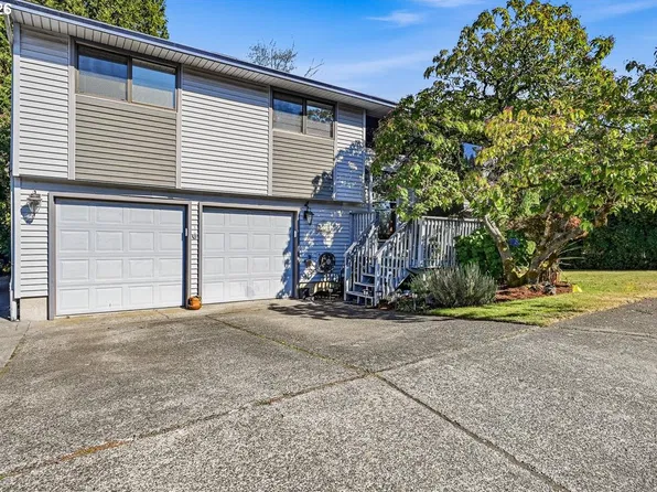 2330 SE Paloma Dr, Gresham, OR 97080
