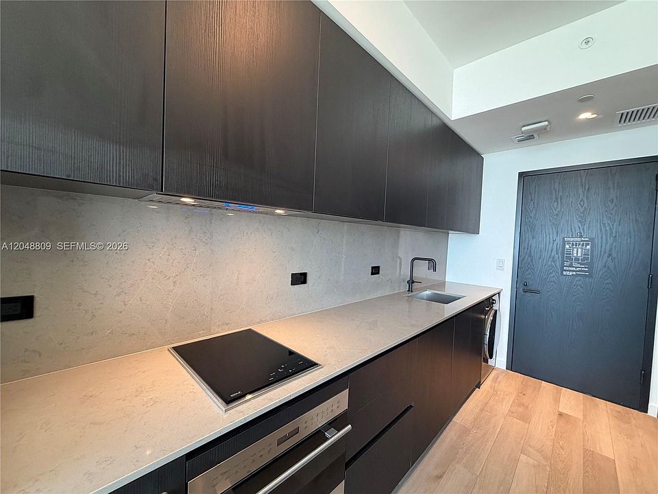 1st image of 20 NE 11th 2703b Miami #2703B