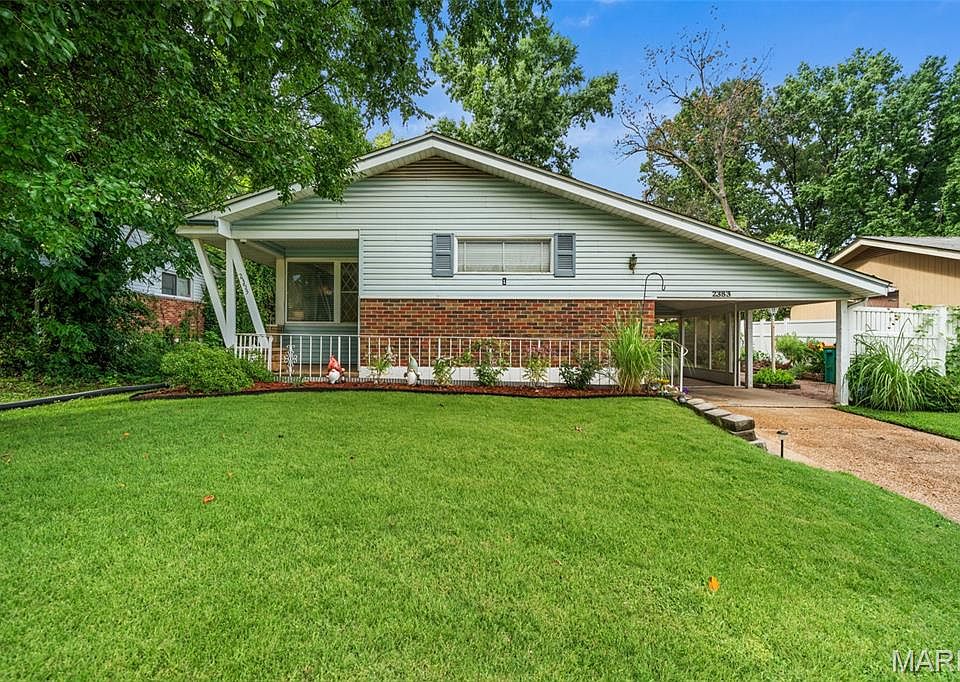 1st image of 2353 Berwyn Dr