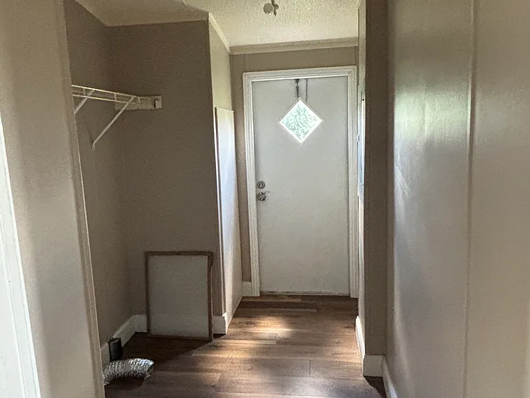 963 Pridgen Rd — Photo 7