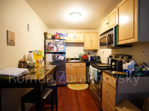 1071 Beacon St, Brookline, MA