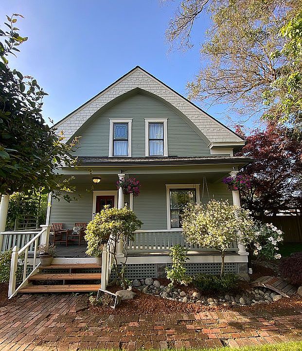 1st image of 507 W Meeker