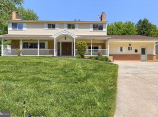6100 Driftwood Dr, Harrisburg, PA 17111