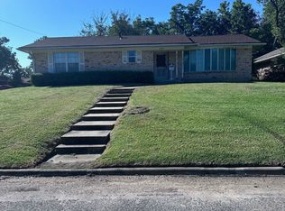 1700 W Belden St, Sherman, TX 75092