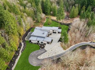 23752 NE 39th Pl, Redmond, WA 98053